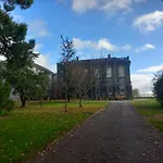 Дом отдыха Grove View Log House *