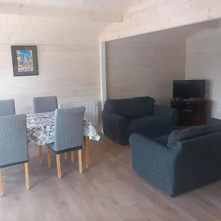 Сasa de vacaciones Grove View Log House Templearum